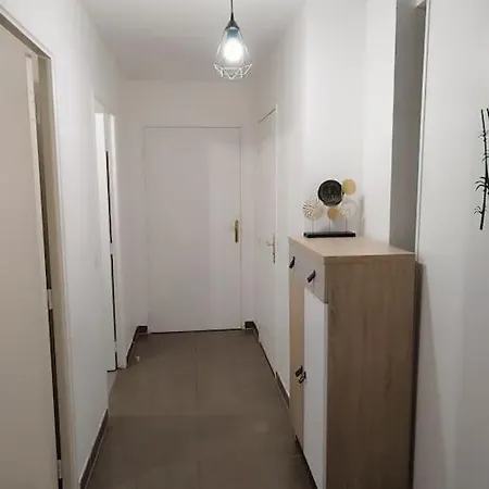 F4 - Duplex Spacieux Proche D'orly 아티스 몽스